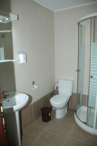 A bathroom at VILA NIKOLETA