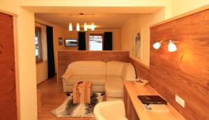 Ένα μπάνιο στο Naturhotel Lärchenhof