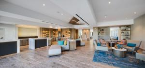 صورة لـ Ayres Hotel Vista Carlsbad في فيستا