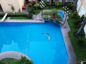 A piscina localizada em Quinta Mar ou nos arredores
