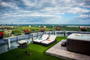 Gallery image of Skyhouse Riga Amazing Penthouse and SPA in Rīga