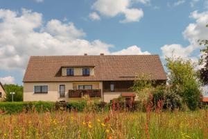 Budova, kde se apartmán nachází + 32 fotografií