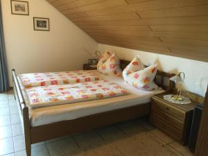 Letto o letti in una camera di Nickel Haus