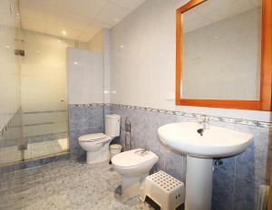 Kúpeľňa v ubytovaní CENTRO ANTEQUERA Apartamento Las Recoletas