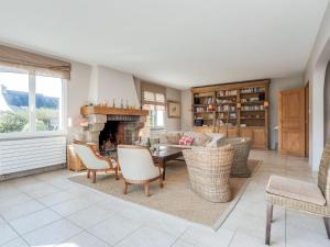 Et opholdsområde på Holiday Home Maison Courlis by Interhome + 29 billeder