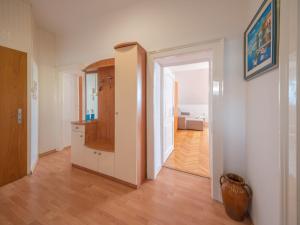 Katil atau katil-katil dalam bilik di Apartment Najade-1 by Interhome +24 gambar