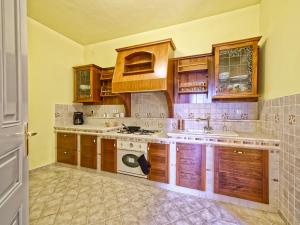 Kuchyň nebo kuchyňský kout v ubytování Villa Maria by Interhome + 18 fotografií