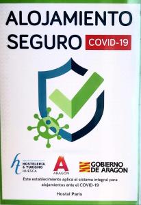 Certificado, premio, señal o documento que está expuesto en Hostal Paris