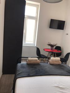 Μια τηλεόραση ή/και κέντρο ψυχαγωγίας στο STUDIO APARTMANI PAOLA