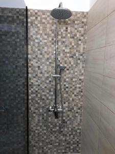 Ένα μπάνιο στο STUDIO APARTMANI PAOLA +62 φωτογραφίες
