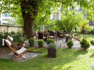 
A garden outside Hotel Spalentor - Ihr sympathisches Stadthotel
