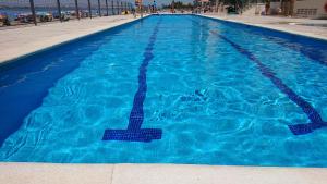 Bazén v ubytování LA MANGA BEACH CLUB RESORT nebo v jeho okolí