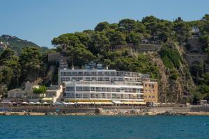 Gallery image of Hotel Rosamar Maxim 4*- Adults Only in Lloret de Mar