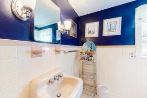 Bagno di Paradise by Ocean Edge