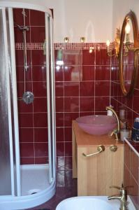 Koupelna v ubytování B&B Villa Olmo