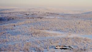 Máttaráhkká Northern Light Lodge að vetri til