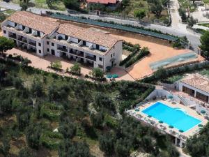 an aerial view of a large building with a swimming pool at Residence Chiesiola in Vieste