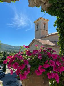 Fotografie z fotogalerie ubytování Auberge du Vieux Château v destinaci Cabris + 58 fotografií