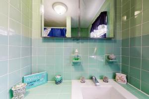 Bagno di Paradise by Ocean Edge