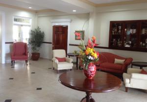 Istumisnurk majutusasutuses The Liguanea Club