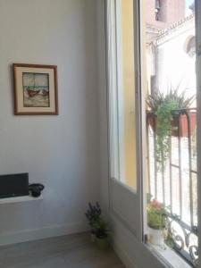 Zdjęcie z galerii obiektu Apartamento en el Rastro w Madrycie
