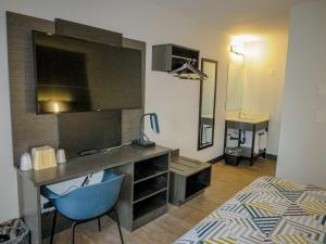 Kuchyň nebo kuchyňský kout v ubytování Motel 6 Tigard, Or - Portland Southwest