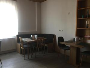 Posezení v ubytování Pension Seeblick Latzko