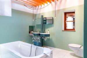 Ett badrum på Historic Homes Zafig