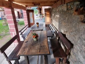 Balkón alebo terasa v ubytovaní Kuća za odmor Mećava