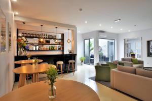Nápoje v ubytování Porto Domus Hotel