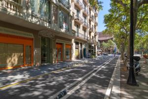 Afbeelding uit fotogalerij van Stay U-nique Apartments Gran Via II in Barcelona