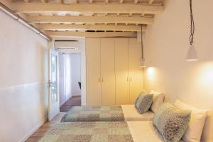Un ou plusieurs lits dans un hébergement de l'établissement Anne Apartment, at the Venetian Port of Rethimno!