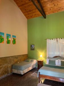 Katil atau katil-katil dalam bilik di La Posada De Juan