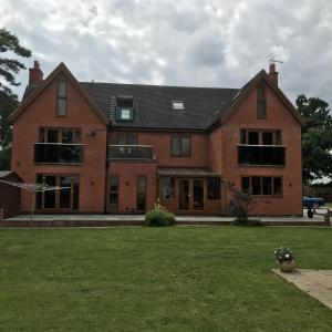 Gallery image of The spinney home stay in Leamington Spa