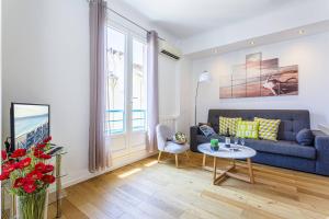 MY CASA - MEYERBEER