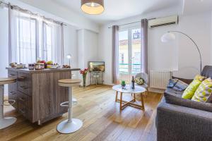 MY CASA - MEYERBEER