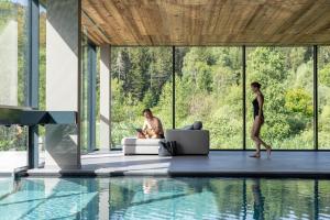 Basen w obiekcie Hotel Seespitz Superior - Adults Only lub w pobliżu