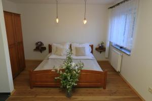 Katil atau katil-katil dalam bilik di Agroturystyka Sikorki