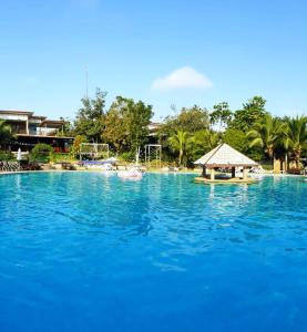 Bazén v ubytování Nakakiri Resort & Spa nebo v jeho okolí