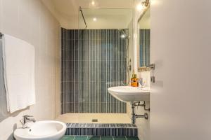 Kúpeľňa v ubytovaní Marlin Rooms