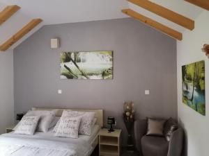 Postel nebo postele na pokoji v ubytování Apartment King