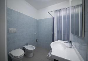 A bathroom at Residence l'Ogliastro