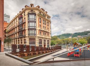 Foto da galeria de Prestancia Apartament II by the urban hosts em Bilbao