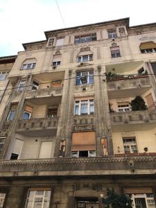 Budova, v ktorej sa apartmán nachádza