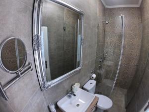 Spring Rustik tesisinde bir banyo