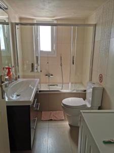 Bany a Eleni Apartment