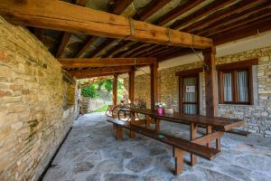 Patio nebo venkovní prostory v ubytování Agriturismo L'Ciabot