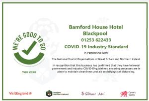 um panfleto para a boa pousada blackpool com uma seta verde no centro em Bamford House Hotel em Blackpool