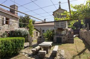 Vonkajšia záhrada v ubytovaní Casa Sar de Cespón