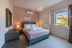 Gallery image of Villa Kalamies in Parikia